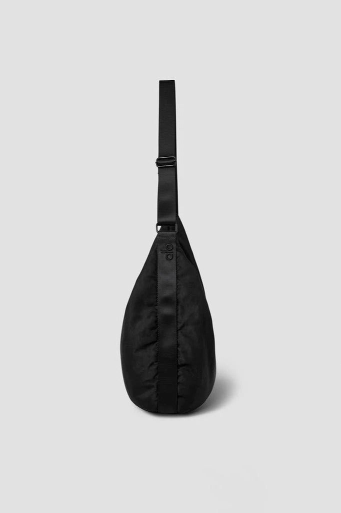 Alo Yoga Alo Om The Go Gym Sling Bag  - Image 2