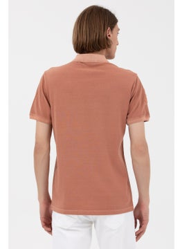 U.S. Polo Assn. تي شيرت رجال بولو بقاعدة موحدة بألوان فاتحة بقياس عادي 1573851  - Image 3
