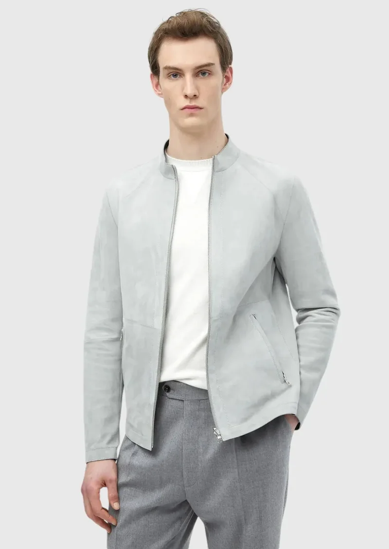 رامسي معطف جلدي رمادي فاتح بياقة عالية وقصة عادية، مصنوع من جلد سويدي مزدوج الجوانب، مناسب للإطلالات الكاجوال