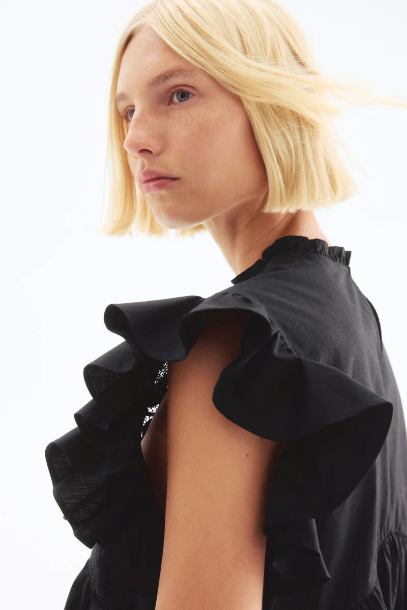 H&M Embroidered cotton blouse