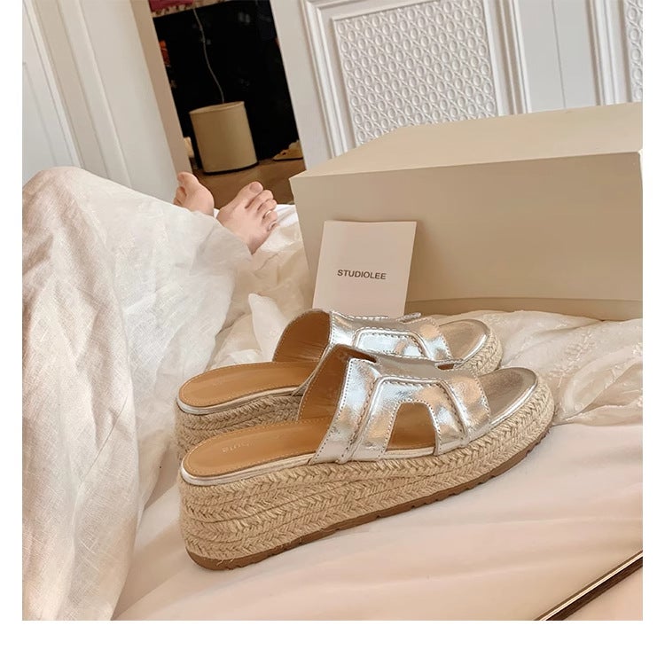 Genuine Leather Fashionable Versatile Height-Increasing 6cm Wedge Sandals to Match Skirts, Suitable for Summer and Autumn 2025, Open-Toe Straw Wedge Sandals for Outdoor Wear - Image 5