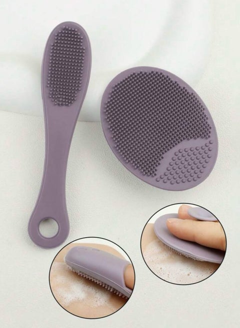 The Silicone Brush for Cleaning the Nose and Skin Feels Soft On the Skin