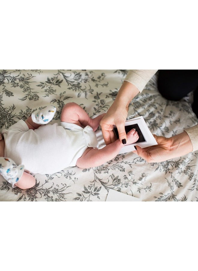 بيرل هيك طقم إطار صور بصمات اليد والقدم لحديثي الولادة من Pearhead Babyprints مع وسادة حبر Clean-Touch، هدية تذكارية محايدة بين الجنسين، ديكور غرفة الأطفال، أبيض  - Image 4