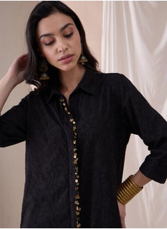 Femmella Embroidered Mandarin Collar Tunic with Straight Pant Co-Ords by Styli  - Image 4