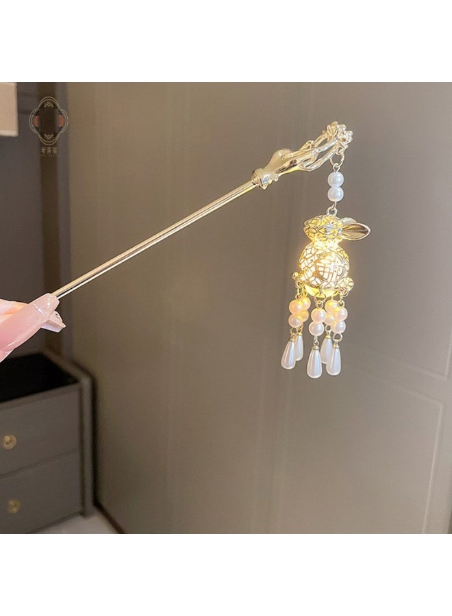 Glowing Lotus Palace Lantern Hairpin - Elegant Ancient Style Hair Ornament with Lotus Design for Women, Exquisite Updo Accessory