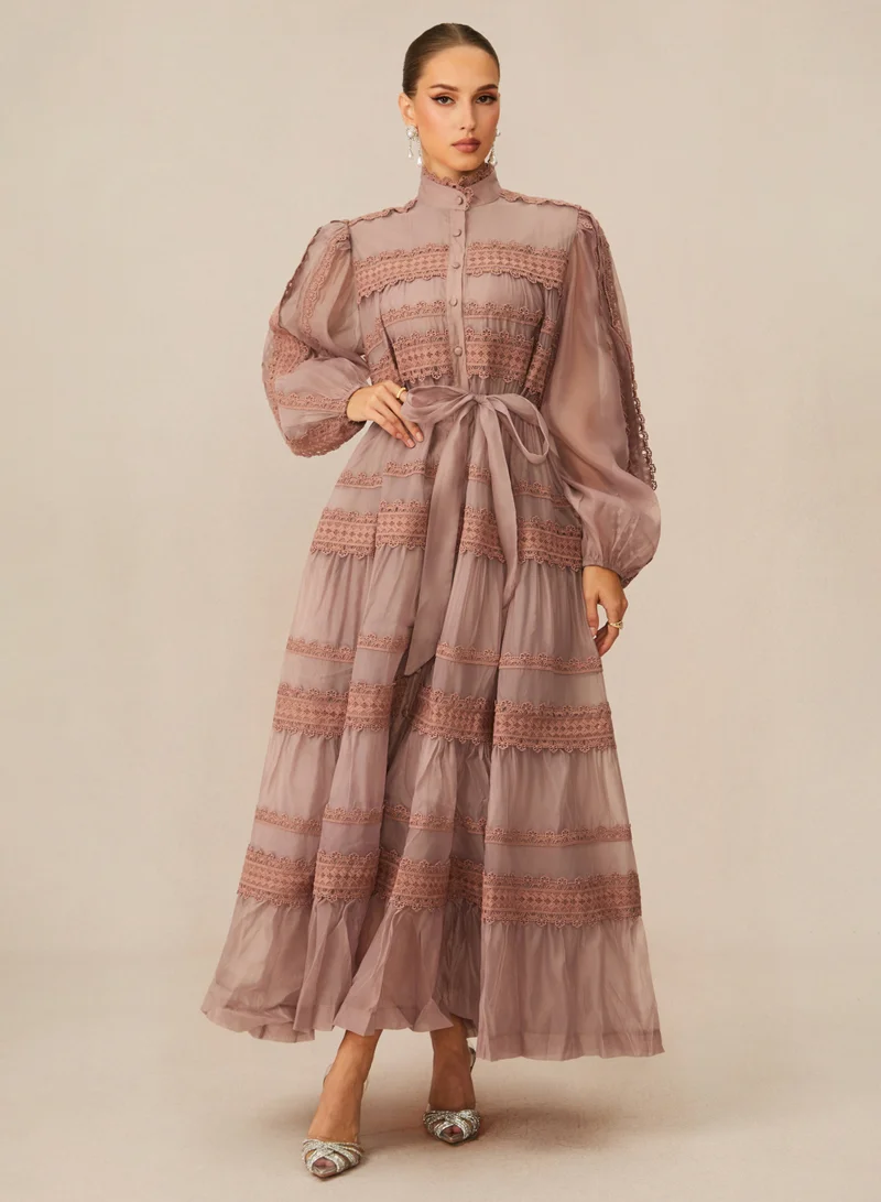 سنفير Captivating Personality Pink Lace Trimmed Maxi Dress