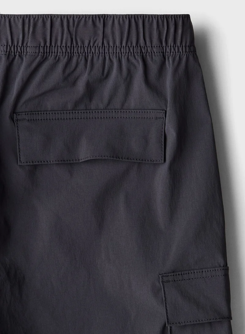 اتش اند ام Regular Fit Shorts