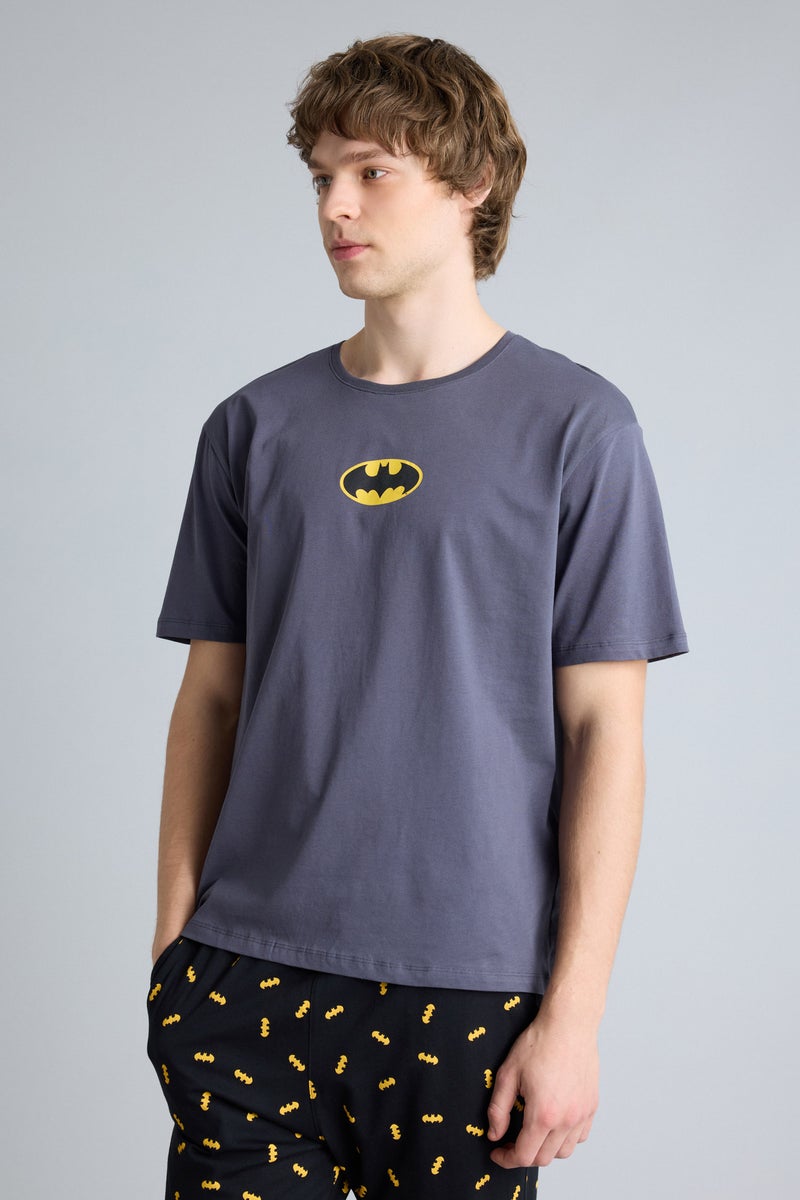 DeFacto Grey Man 2 piece Regular Fit Batman Licenced Pajama Set Casual - Image 3