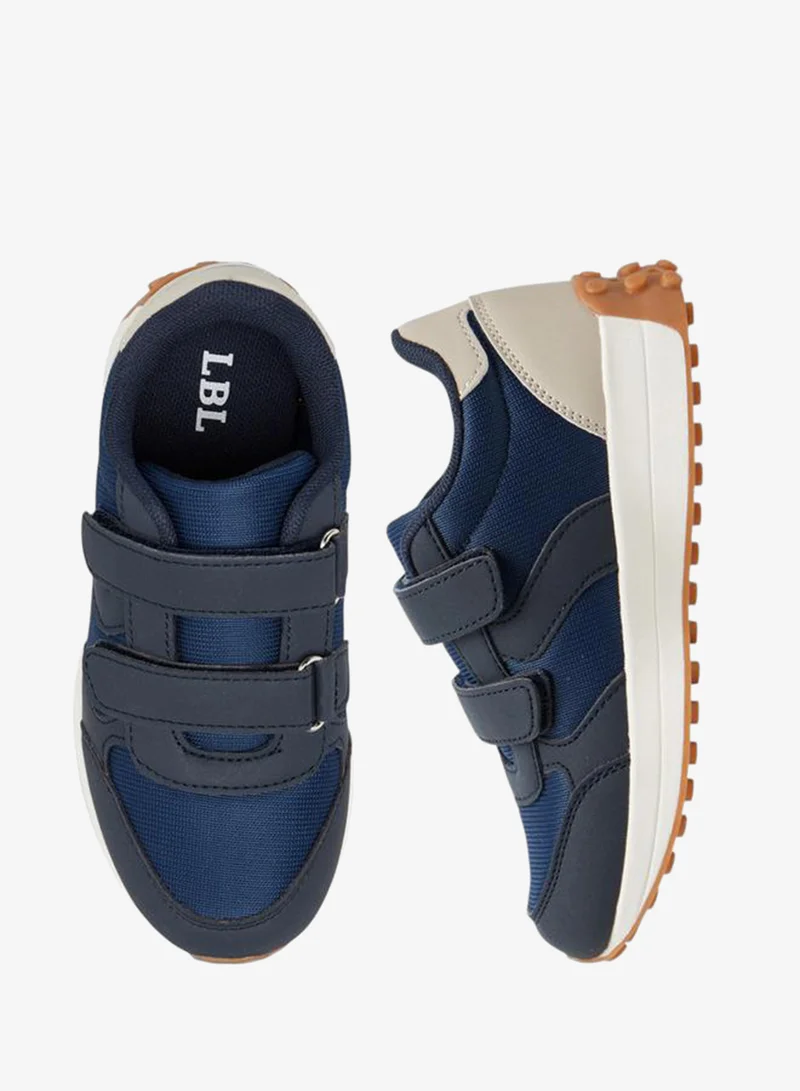 ال بي ال من شو اكسبرس أحذية رياضية للأولاد بشريط لاصق