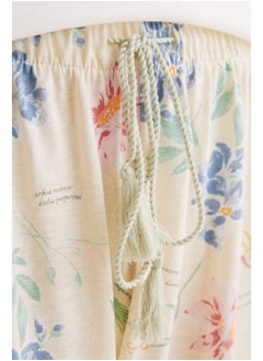 Pajamas Capri flowers