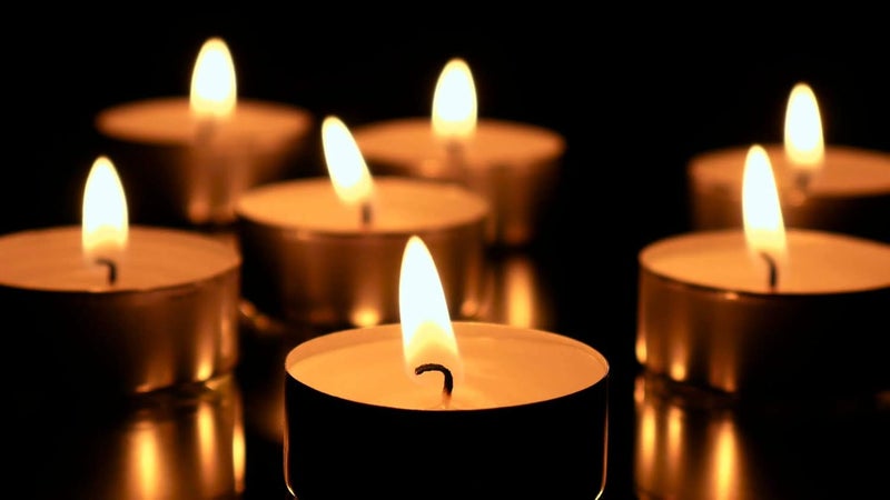 HK balloons 200pcs White Wax Diwali New Year Tealight Candles 10GramsUnscented Long Lasting Candle for Birthday Valentines Day Wedding Anniversary Christmas Decorations - Image 4