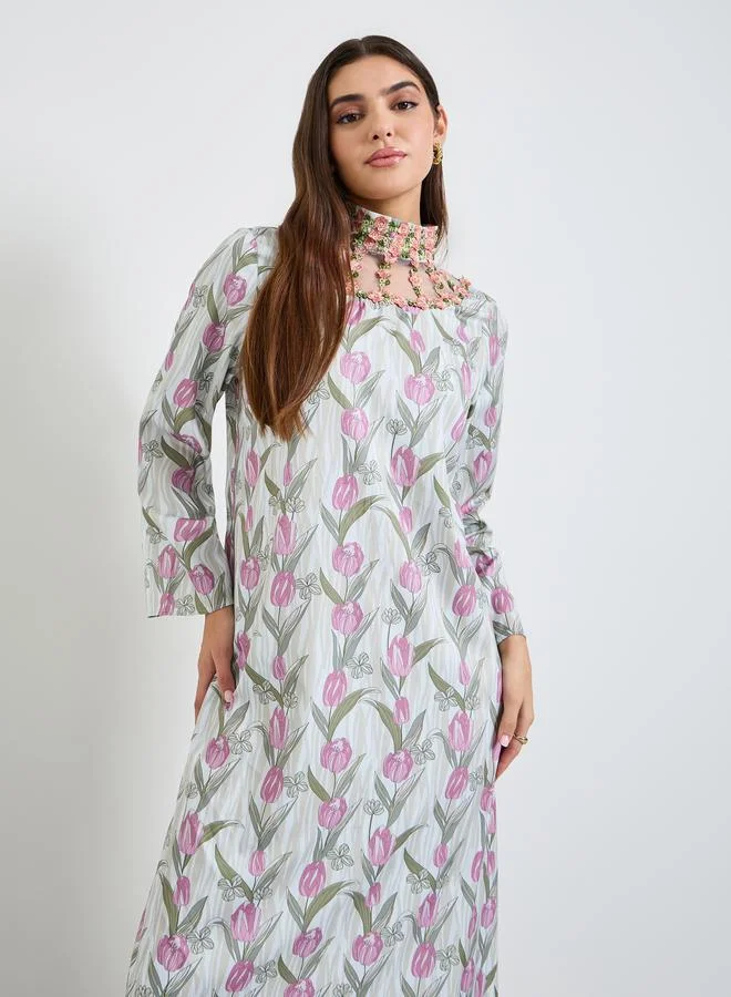 تايك تو Tulip Print Embroidered Neckline Maxi Dress