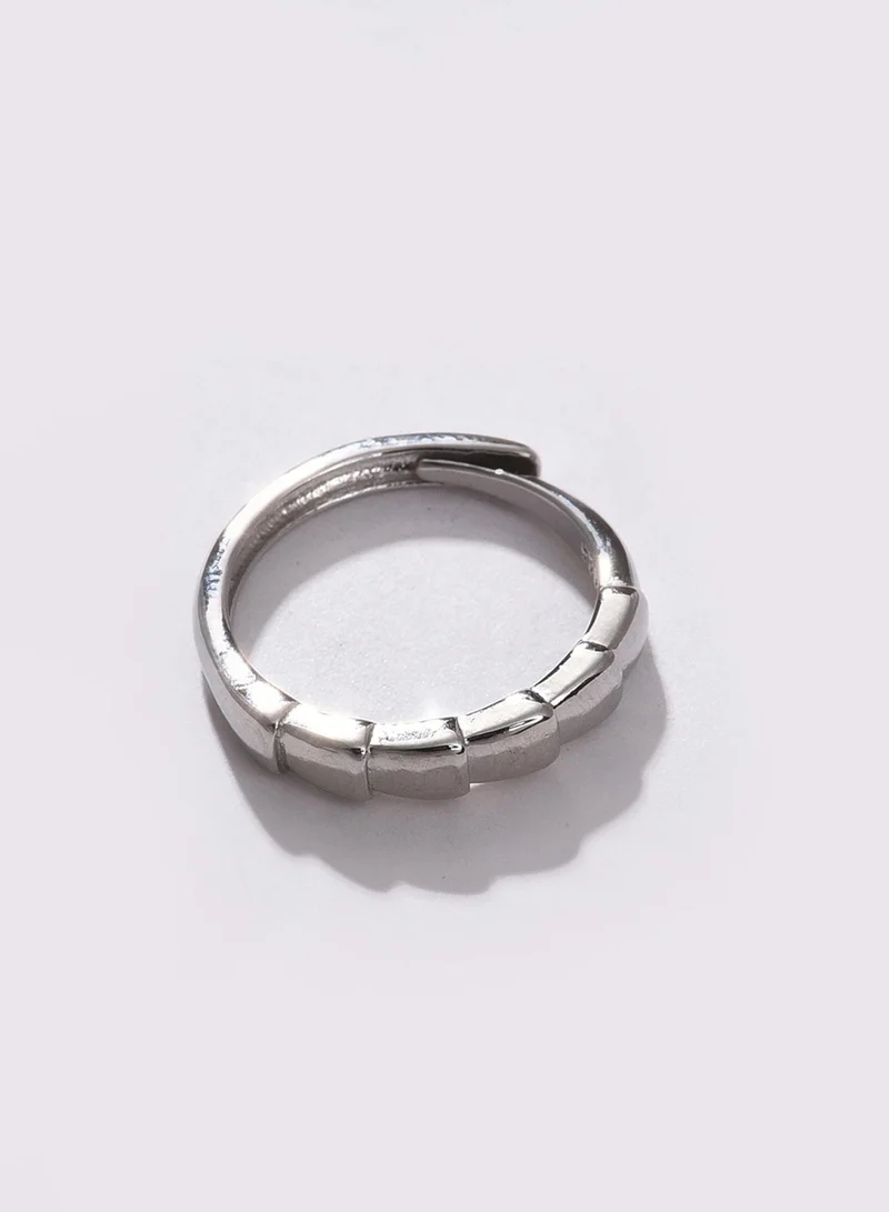 SOHI Designer Artificial Finger Ring Jewellery