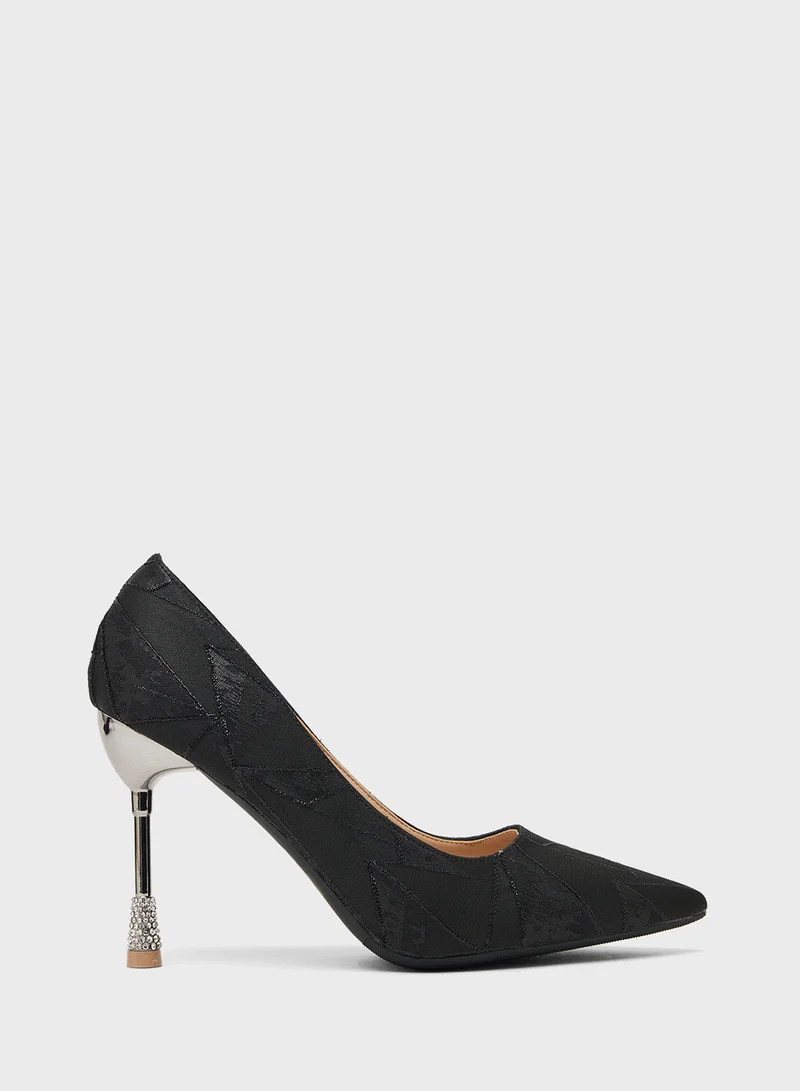 خزانة High Heeled Pump