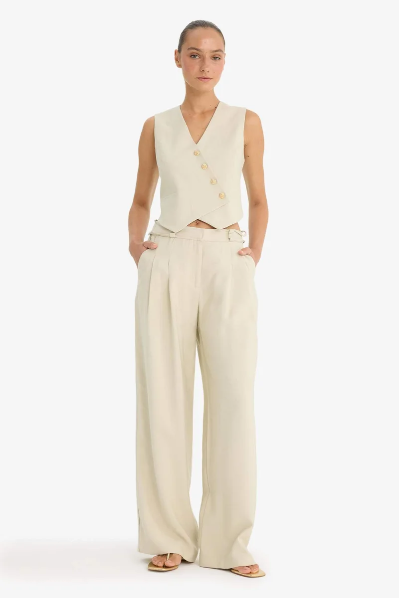 ديفاكتو Asymmetric V-Neck Sensual Vest