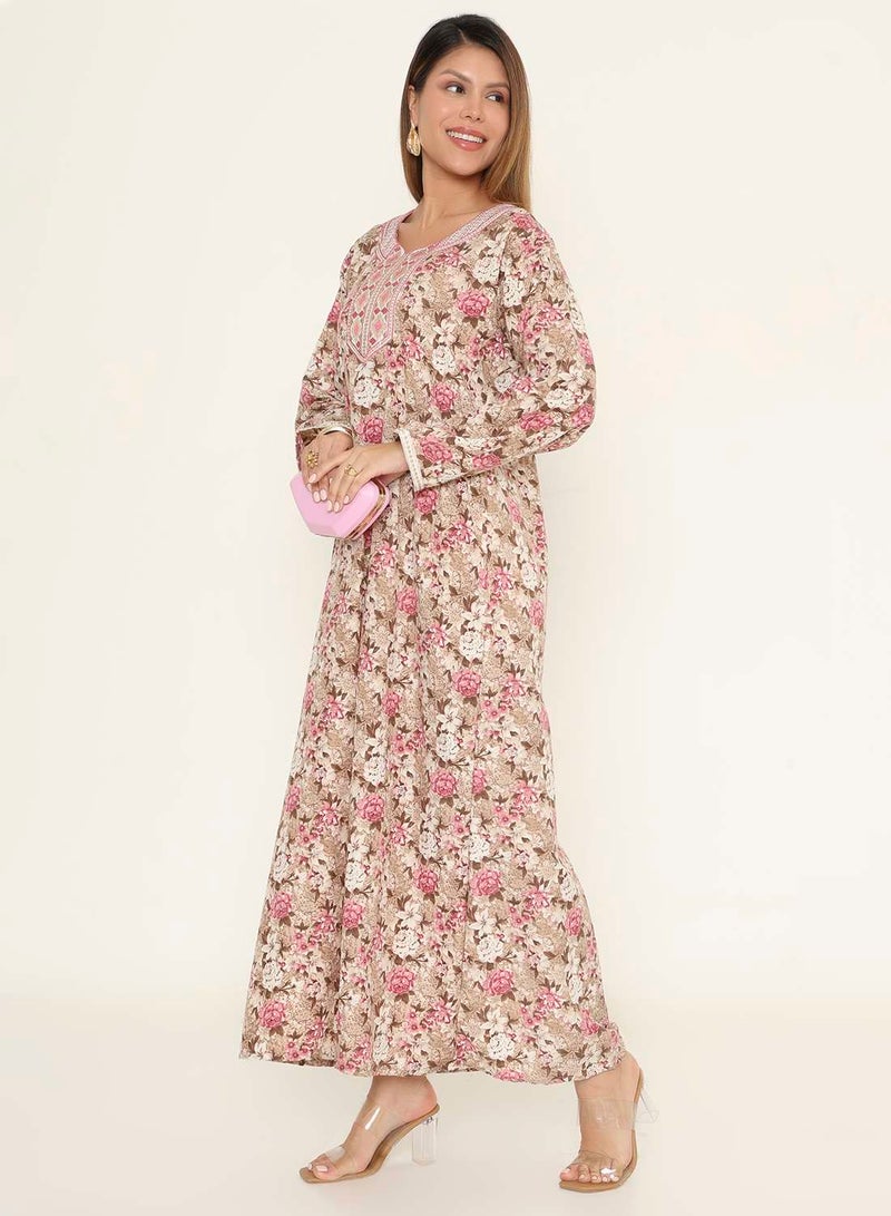 هانا آند سارا جلابية عربية أنيقة مطبوعة بتطريز زهري وأبيض - Image 5