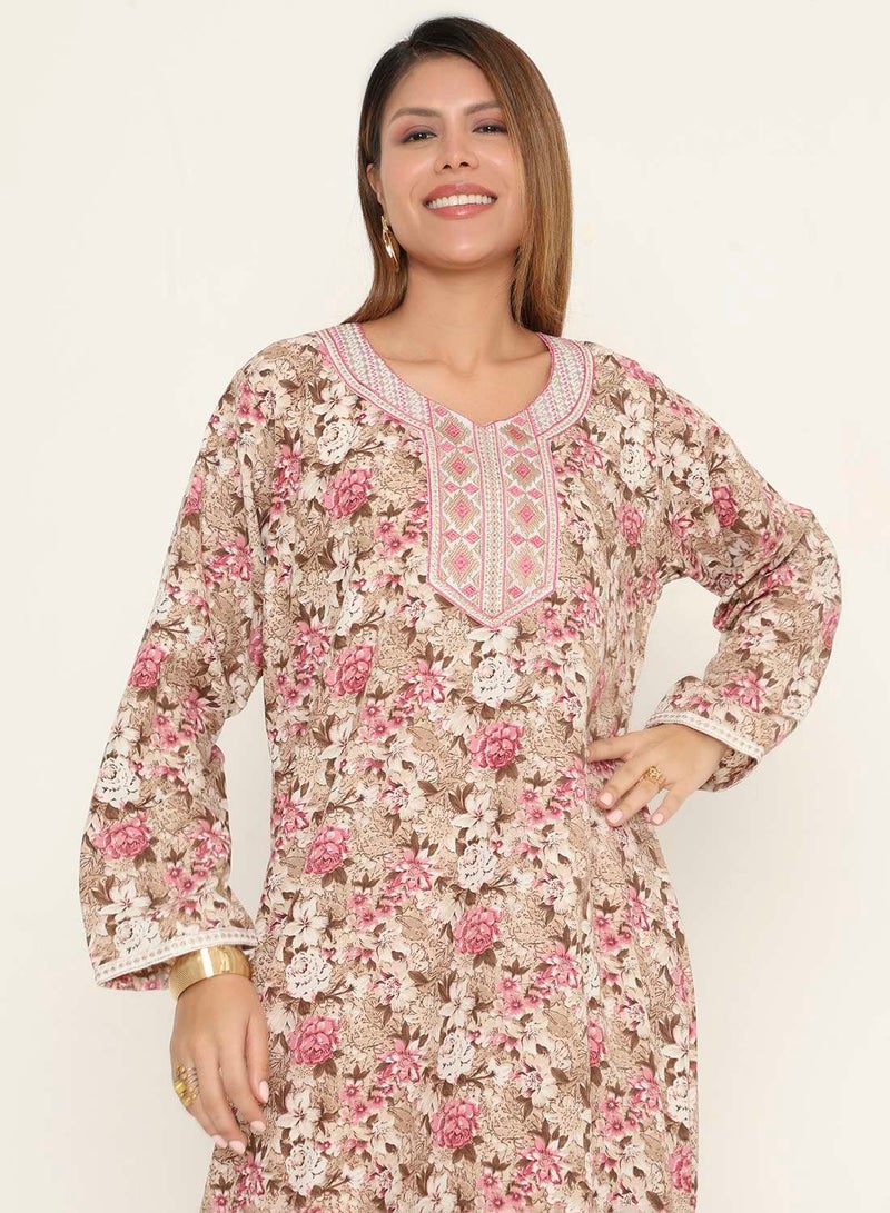 هانا آند سارا جلابية عربية أنيقة مطبوعة بتطريز زهري وأبيض - Image 3