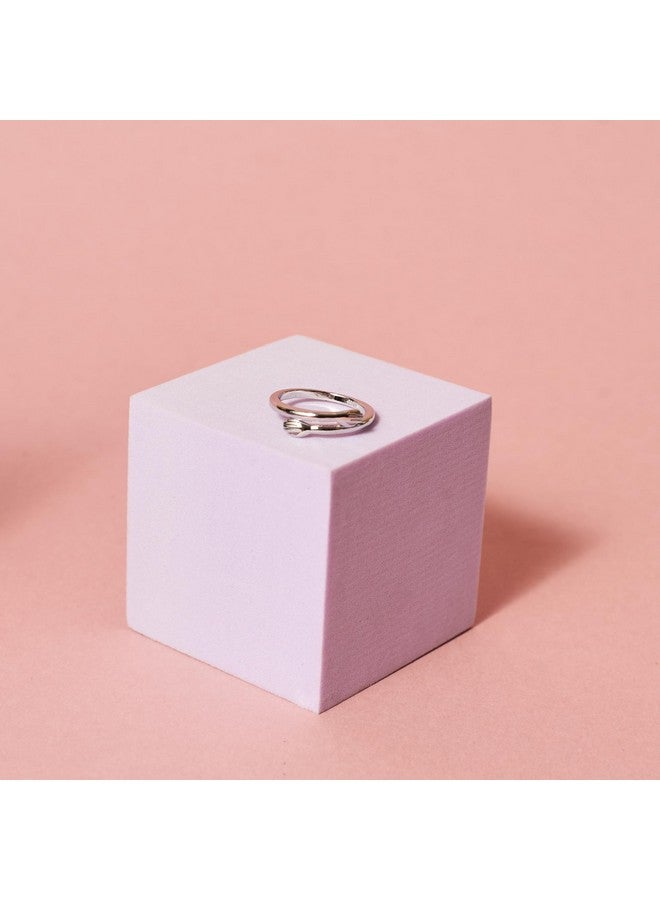 سالتي صندوق هدايا فاخر من SALTY للنساء والفتيات | سلسلة عنق | قلادة | أقراط | خاتم إصبع | أقراط مرصعة | قلادة | أنيقة وعصرية | هدية عيد ميلاد | مجوهرات جمالية | إكسسوارات للارتداء اليومي - Image 5