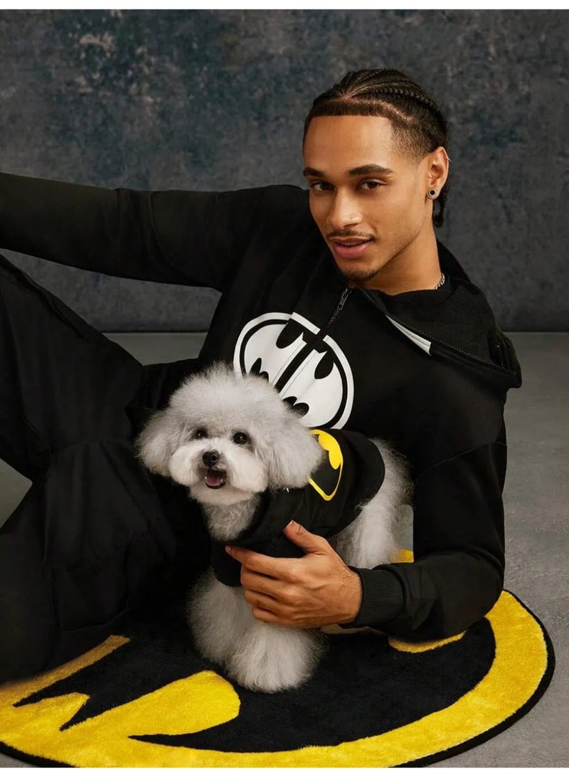 باتمان ملابس للحيوانات الاليفه ملابس كلاب هودي للكلب والقطط بتصميم شعار باتمان يساعد في الحفاظ على دفء حيوانك الأليف في الأجواء الباردة  ويمنحه مظهراً جذاباً ومميزاً مقاس XS - Image 5