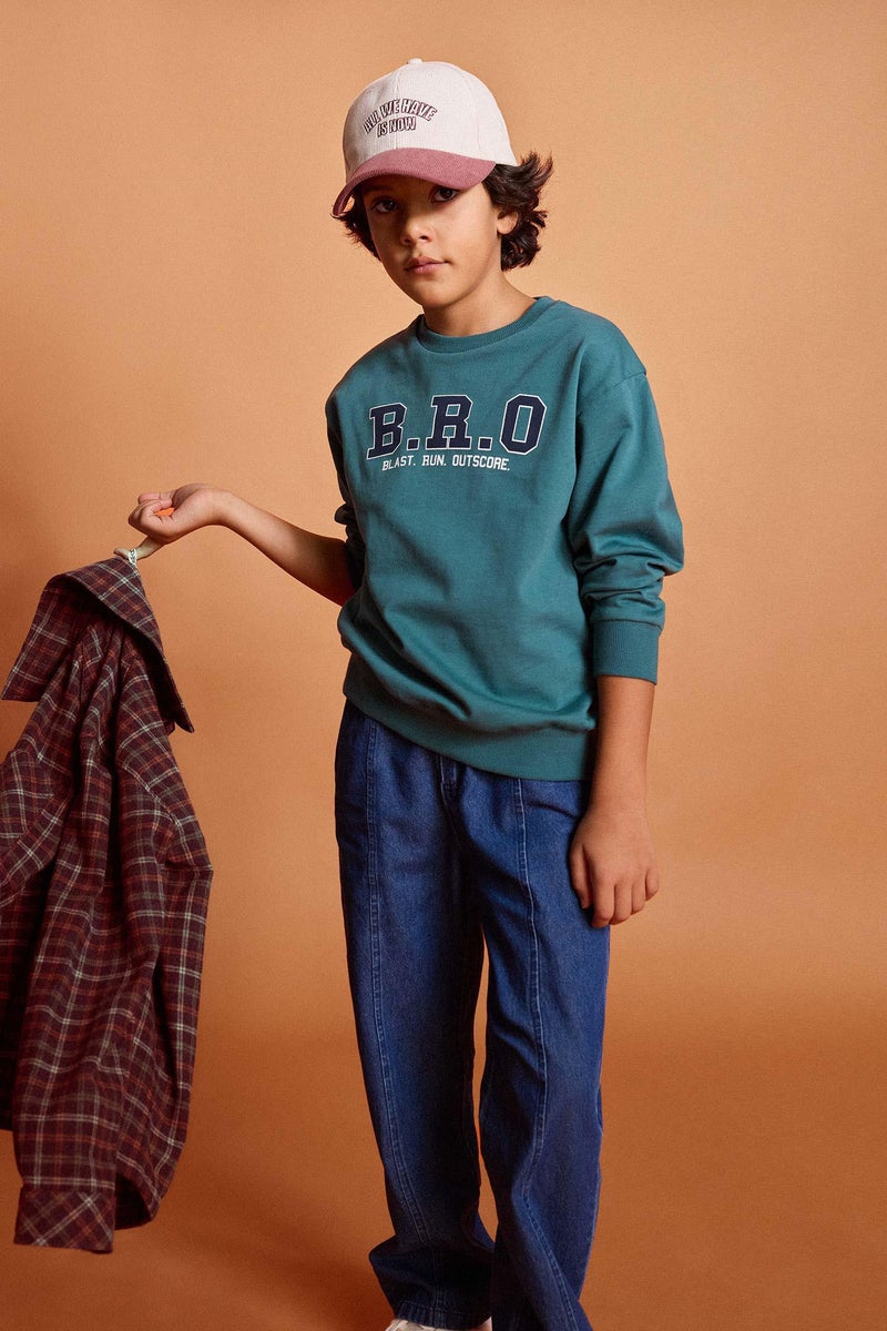 ديفاكتو طقم اولادي سويت شيرت وبنطلون قصة عادية - قطعتين - Image 1