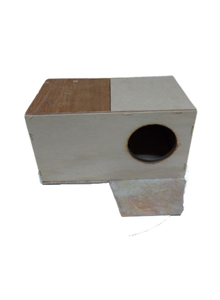 Generic Medium Wooden Bird Nest Box  - Image 2
