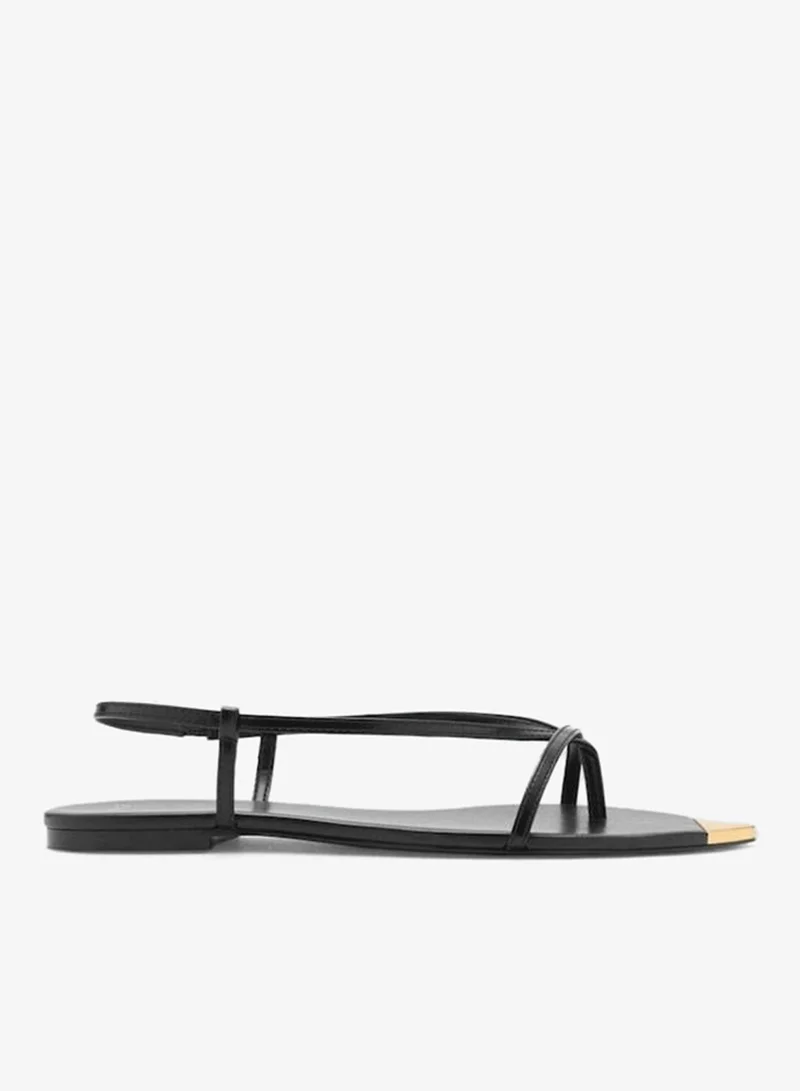 مانجو صنادل جلد بحزام ومقدمة متباينة