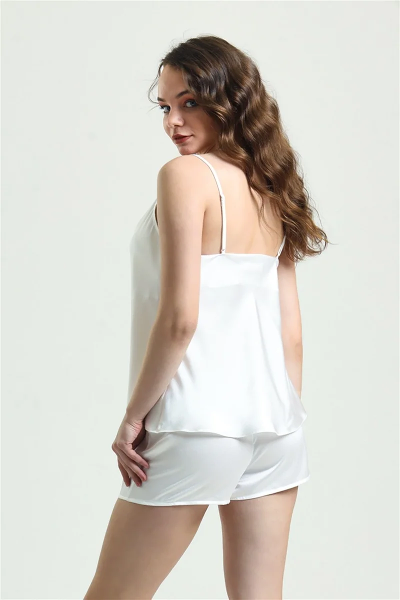 ماجيك فورم 16790 Women's Ecru Cowl Neck Crepe Satin Shorts Set