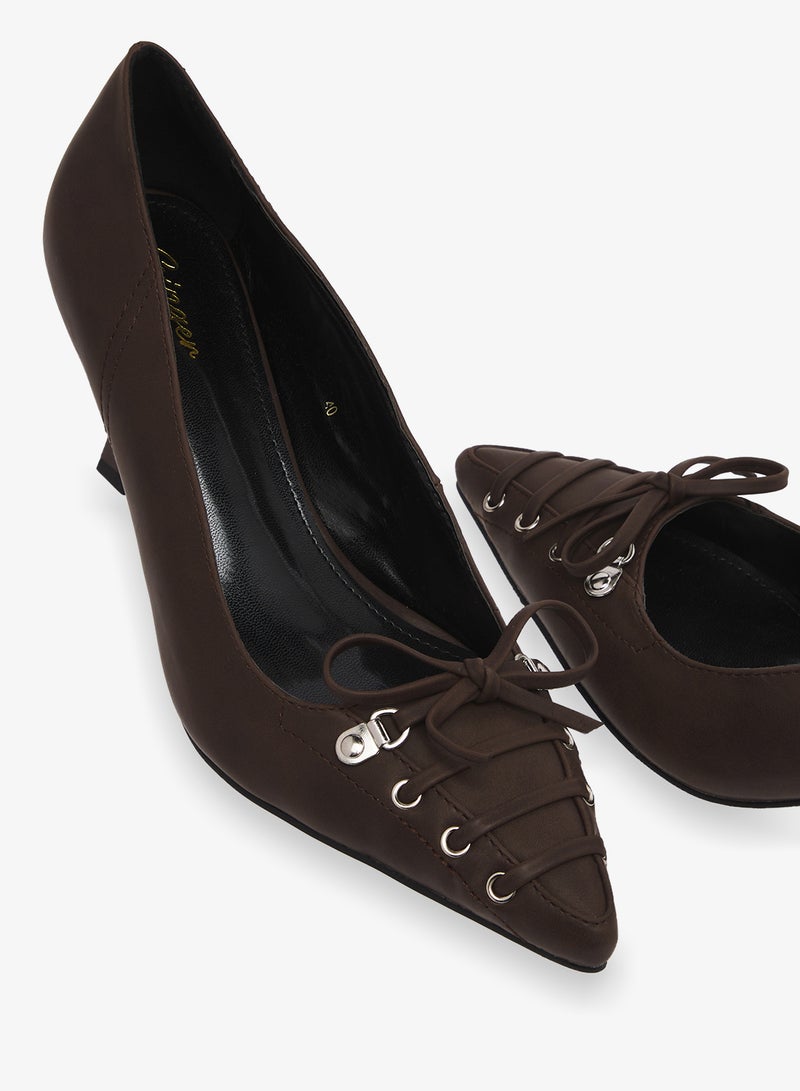 جينجر حذاء بكعب متوسط مزين بالدانتيل - Image 4