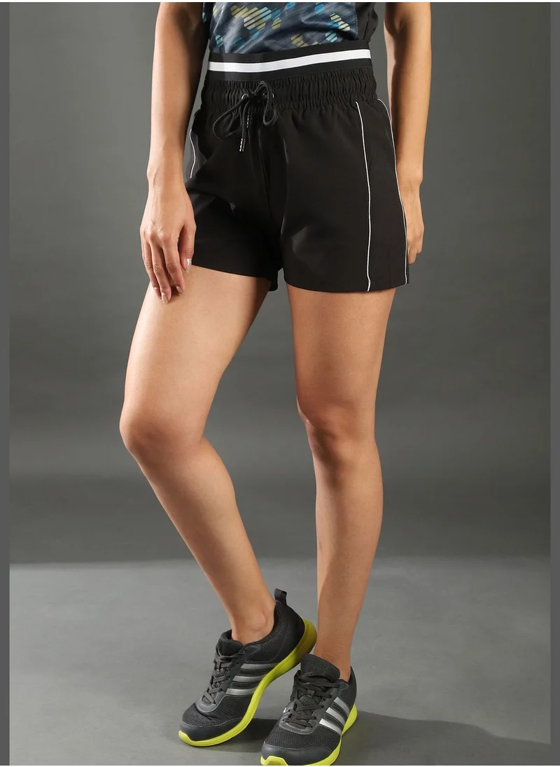 Campus Sutra Elasticated waist shorts