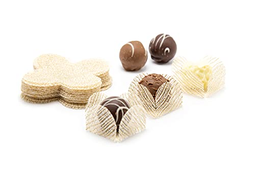 Square Truffle Cups  Liners  Wrappers  Fominhas White  Gold