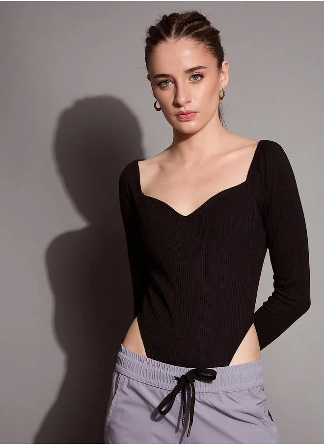 SASSAFRAS Ribbed Sweetheart Neck Bodysuit by Styli