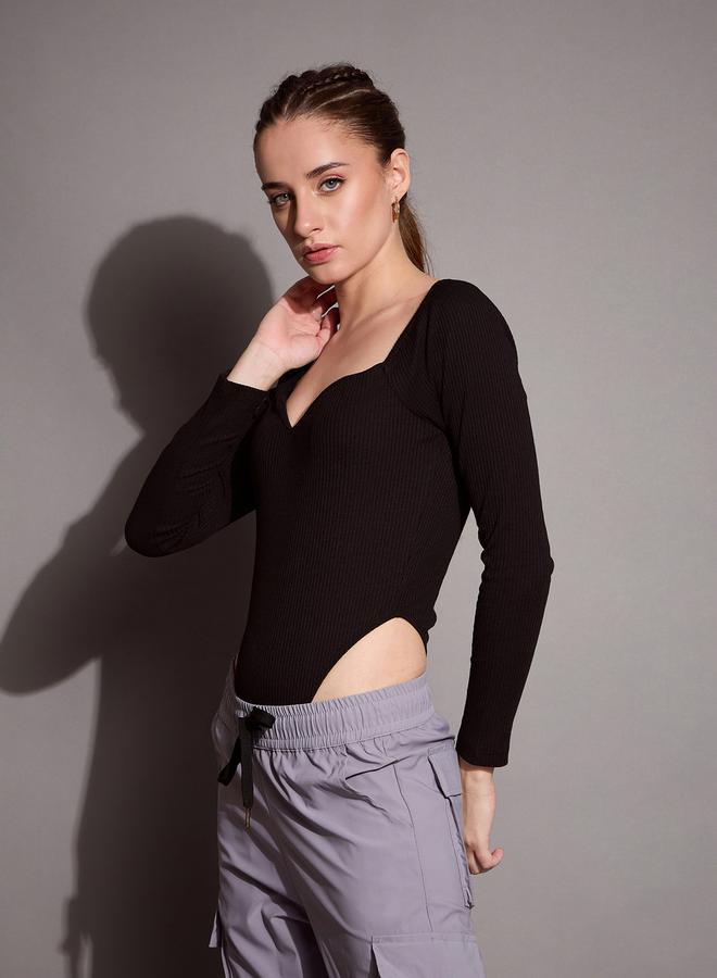 SASSAFRAS Ribbed Sweetheart Neck Bodysuit by Styli - Image 3