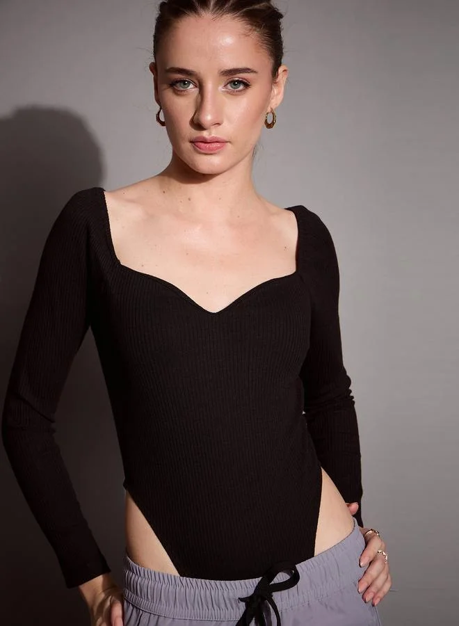 SASSAFRAS Ribbed Sweetheart Neck Bodysuit by Styli