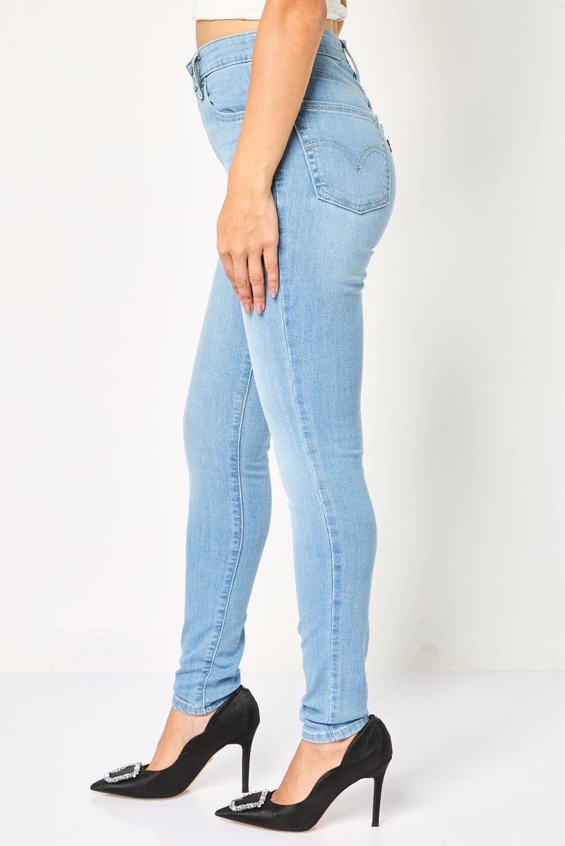 Levi's Women Skinny Fit Washed Stretchable Jeans, Light Blue - Image 2