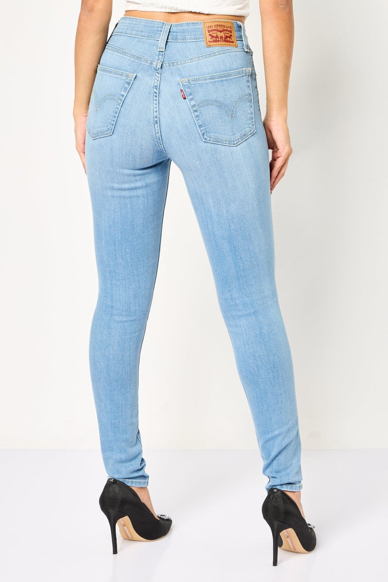 Levi's Women Skinny Fit Washed Stretchable Jeans, Light Blue - Image 4