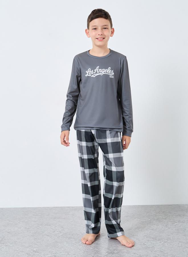 Styli Teen Slogan T-Shirt and Checked Pyjama Set - Image 2