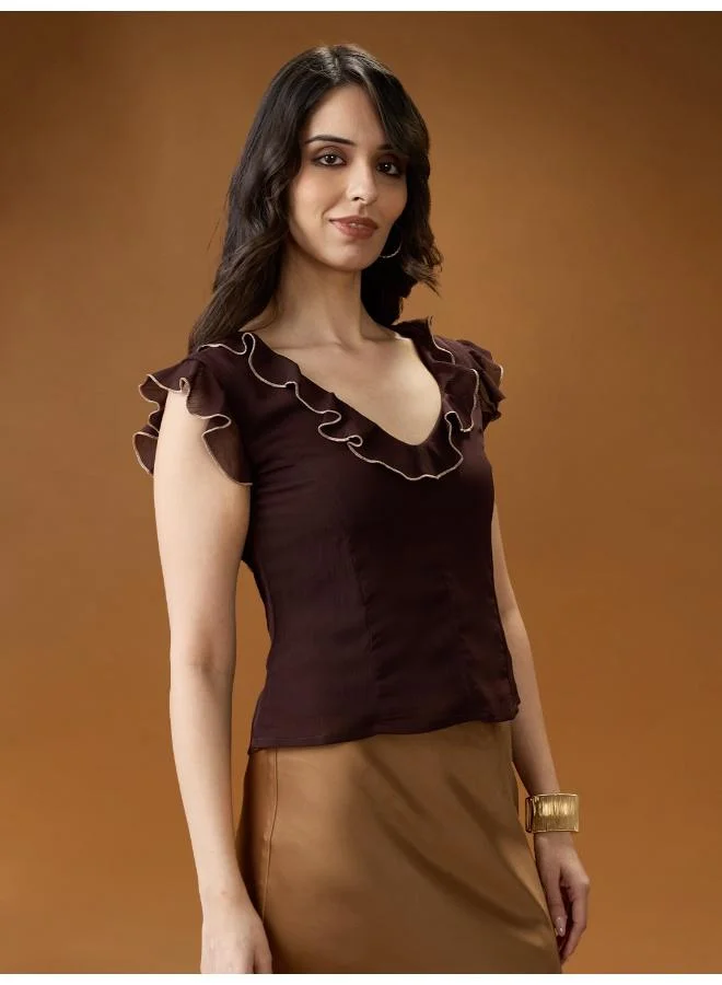 جلو باص بلوزة شيفون نسائية بأكمام واسعة وياقة على شكل  وتفاصيل متباينة من الكشكش