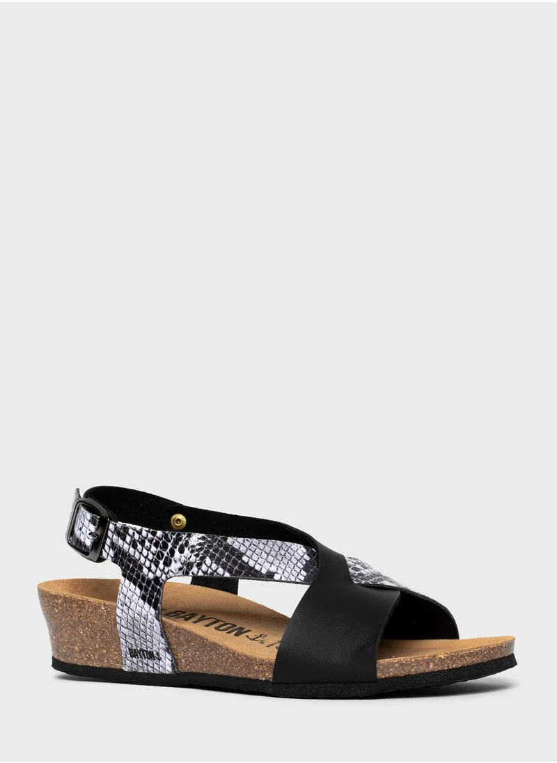 BAYTON Salamanque Strappy Mid Heel Wedges