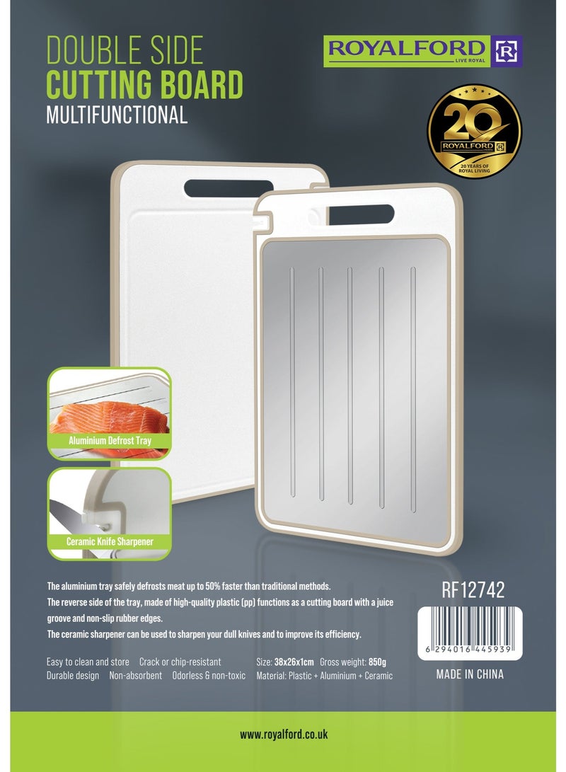 Royalford Cutting Board Kitchen with Ceramic Knife Sharpener Double Side Chopping Board RF12742 Non-Slip, Juice Grooves Aluminium Tray Non-porous Dishwasher Safe Food-Grade Easy-Grip Handle 1pc - Image 2