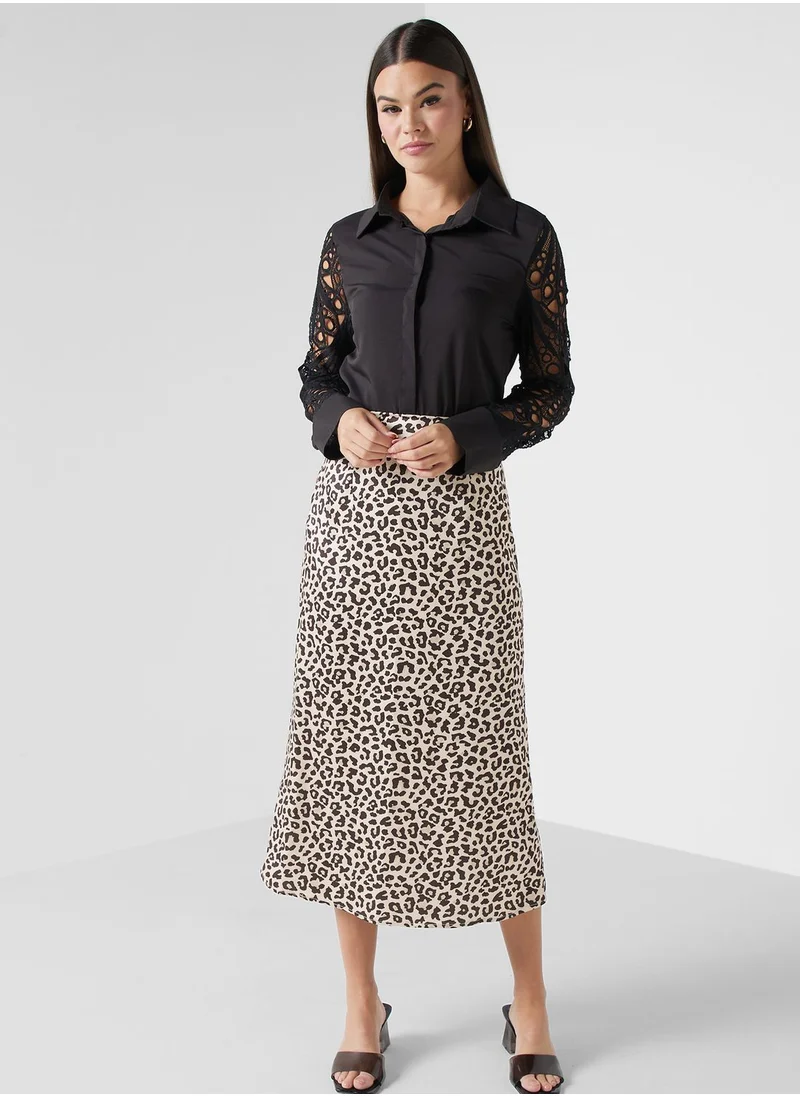 ايلا Lace Sleeved Button Down Shirt