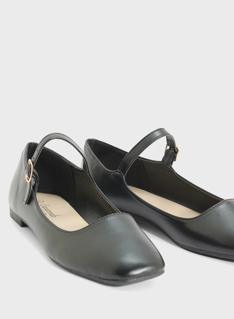 Savannah Collection Classic Mary Jane Ballerina Flat