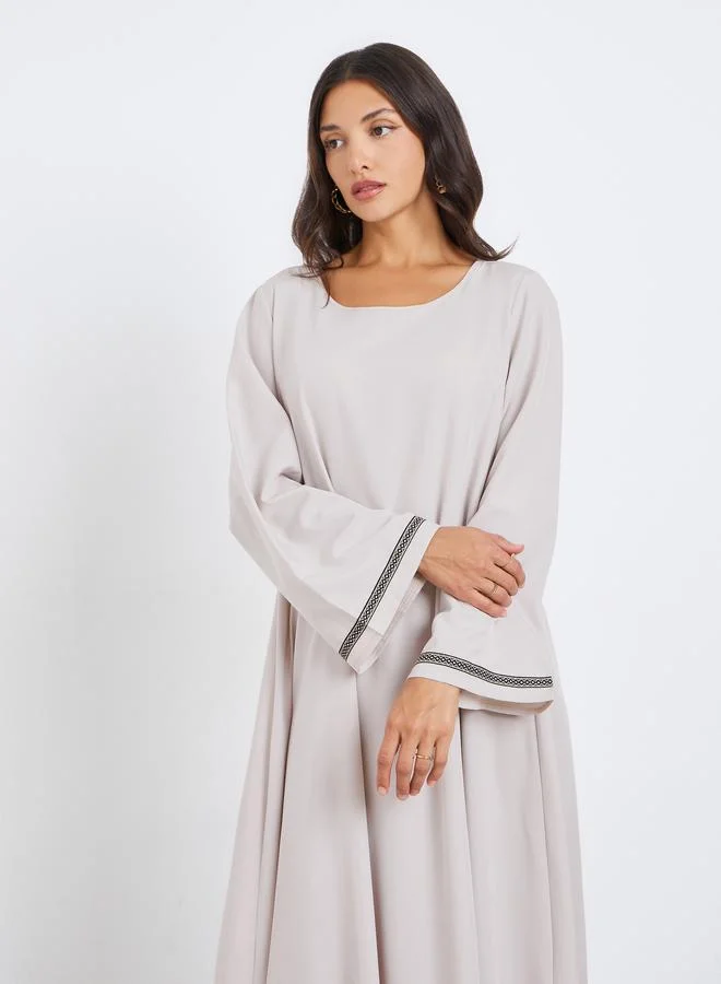 Styli Beige A-Line Jalabiya with Lace Trim