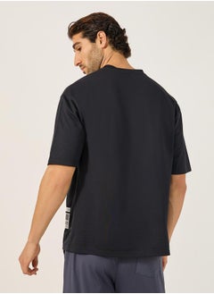 Styli Ultra Lightweight Textured Badge Detail T-Shirt  - Image 4