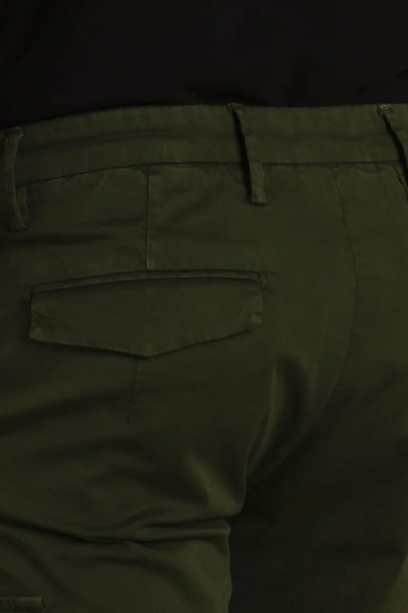 Doppelganger Green Cargo bermuda twill cotton fabbric - Military for Men | Best Price UAE
