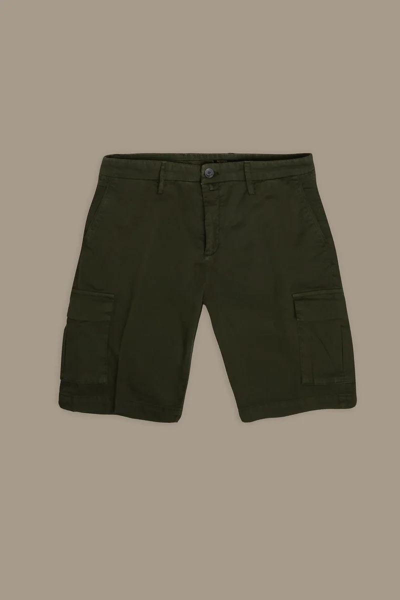 Doppelganger Green Cargo bermuda twill cotton fabbric - Military for Men | Best Price UAE