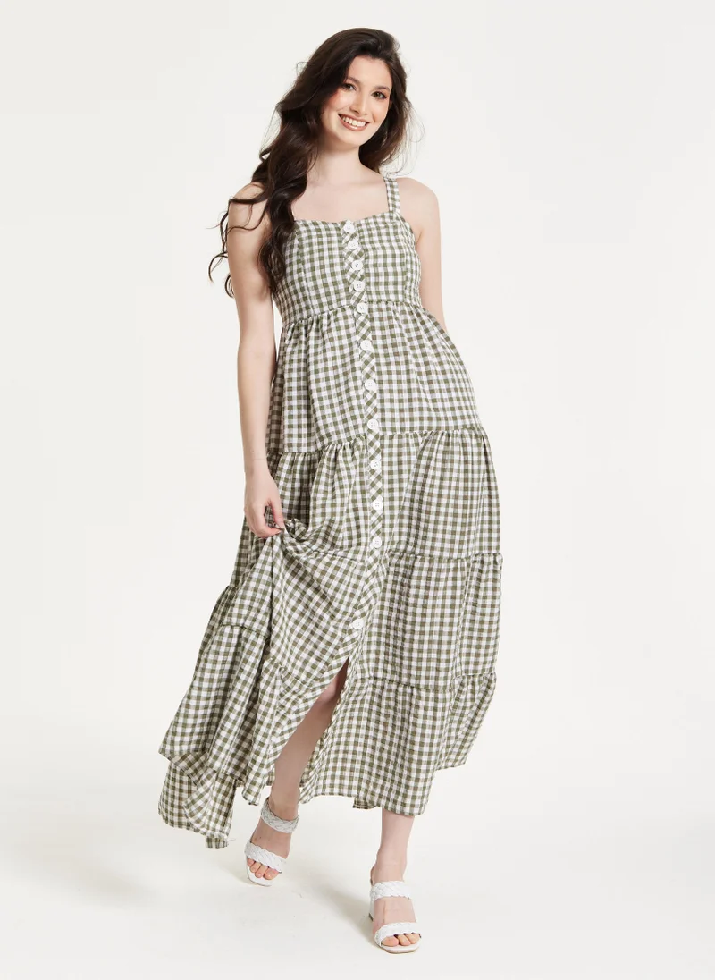 Liquorish Gingham Tiered Maxi chekered Dress