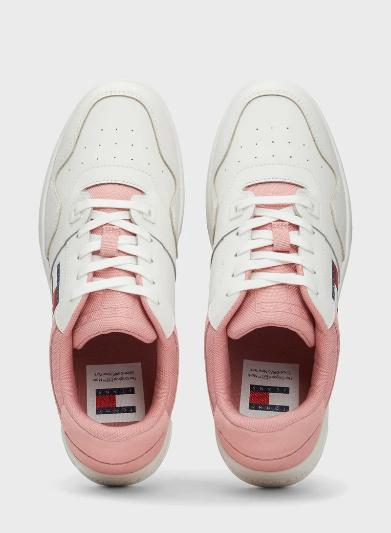 TOMMY JEANS Lace Up Low Top Sneakers