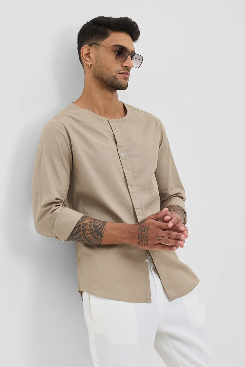 سنيتش Khaki Solid Long Sleeve Slim Fit Casual Shirt