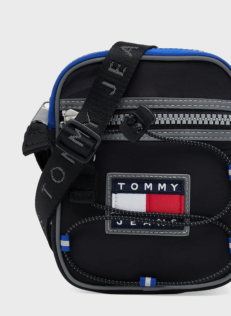 TOMMY JEANS Logo Messenger