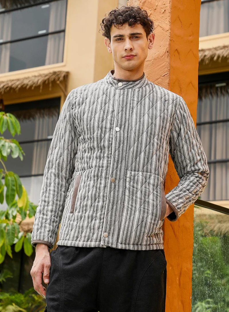 Campus Sutra Men's Woven-Striped Quilted Jacket | Stand Collar , Long Regular Sleeves , Flap-Button Closure , Straight Hem | Stripes Woven Quilted For Casual & Daily | Moon Grey